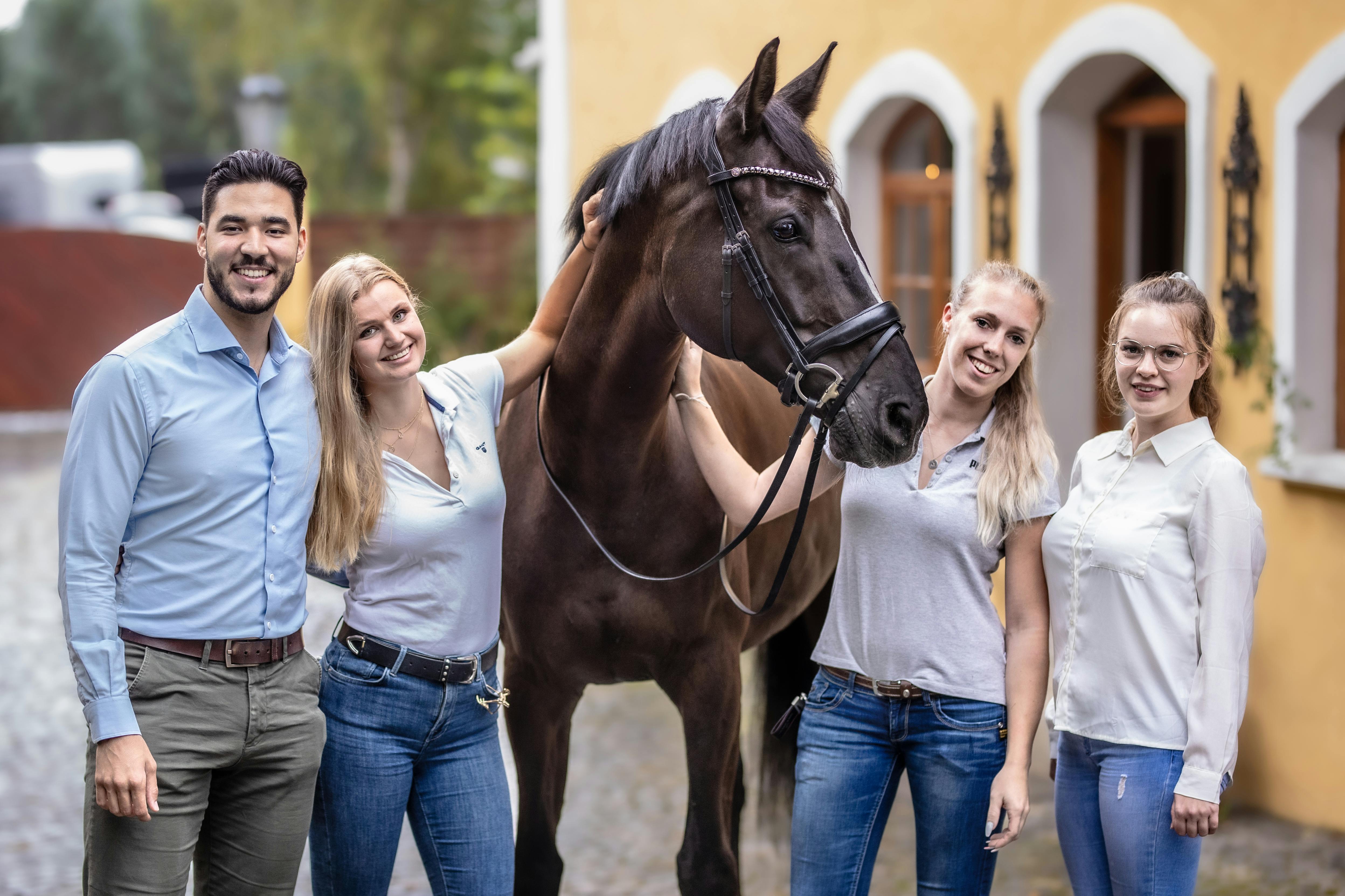 Gruppenbild Gruppenbild